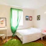 Rent 3 bedroom apartment in Lyon