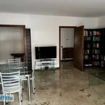 Rent 6 bedroom apartment of 140 m² in Milan