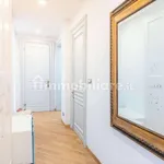 Rent 5 bedroom apartment of 180 m² in Turin