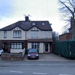 Rent 4 bedroom flat in East Midlands