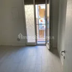 Rent 5 bedroom apartment of 100 m² in Cremona