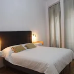 Rent 5 bedroom apartment of 75 m² in Seville