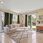 Rent 5 bedroom house of 324 m² in manhattan beach