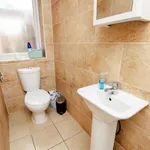 Rent 6 bedroom flat in West Midlands