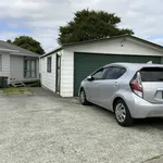 Rent 2 bedroom house in Ōtara-Papatoetoe