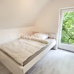 Miete 3 Schlafzimmer wohnung von 120 m² in Hamburg