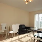 Rent 2 bedroom flat in Stirling Town