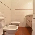 Rent 1 bedroom apartment of 65 m² in rome