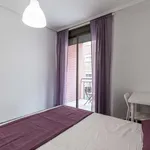 Rent a room of 160 m² in valencia