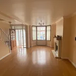 Rent 3 bedroom house in West Midlands