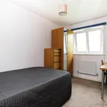 Rent 4 bedroom flat in Newcastle upon Tyne