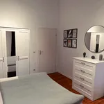 Rent a room of 120 m² in Berlin