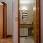 Rent 1 bedroom apartment in Porto