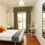 Rent a room of 97 m² in Barcelona