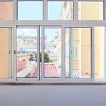 Rent a room of 108 m² in Amadora