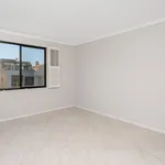 Rent 2 bedroom house of 138 m² in Los Angeles