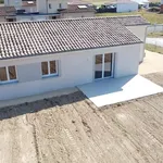 Maison de 85 m² avec 4 chambre(s) en location à Le Bois du Moulin