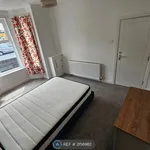 Rent a room in Salford