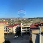 Rent 4 bedroom apartment of 90 m² in Favara