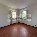 4-room flat via di Tiglio,, Massa Macinaia - San Leonardo, Capannori