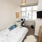 Rent 6 bedroom flat in Birmingham