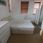 Rent 3 bedroom flat in Hull