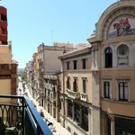 Rent 4 bedroom apartment in Barcelona