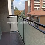 3-room flat via Abeti, Melegnano