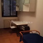 Rent 4 bedroom apartment of 120 m² in Padua