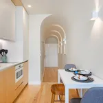 Rent 1 bedroom apartment of 50 m² in Porto