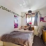 Rent 6 bedroom flat in South East England