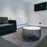 Rent 6 bedroom house in Leeds