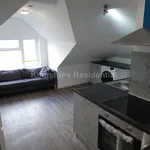 Rent 2 bedroom apartment in Cathays