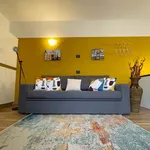 Rent 2 bedroom apartment in Milan