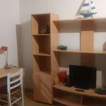 Appartement de 33 m² avec 2 chambre(s) en location à La Rochelle