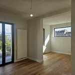 Miete 3 Schlafzimmer wohnung von 128 m² in Dusseldorf