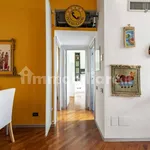 Rent 3 bedroom apartment of 60 m² in Genoa