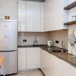 Rent 1 bedroom apartment of 60 m² in milan