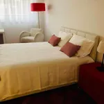 Rent a room in porto