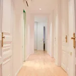 Rent 3 bedroom apartment of 15 m² in Barcelona