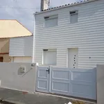 Maison de 82 m² avec 4 chambre(s) en location à La Rochelle