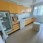 Appartement de 82 m² avec 3 chambre(s) en location à Montceau-les-Mines