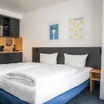 Rent 1 bedroom apartment of 20 m² in Düsseldorf