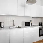 Rent 2 bedroom apartment of 829 m² in Berlin