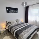 Rent 2 bedroom apartment of 52 m² in Brasov