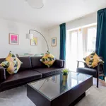 Rent 2 bedroom apartment of 915 m² in Dublin