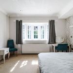 Rent 6 bedroom flat in London