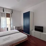 Rent 5 bedroom apartment of 80 m² in Firenze