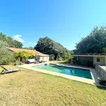 Rent 6 bedroom house of 128 m² in cadenet