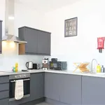 Rent 2 bedroom flat of 44 m² in London